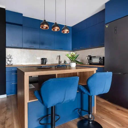Apartment Indigo Premium 2 Bedroom With Parking *